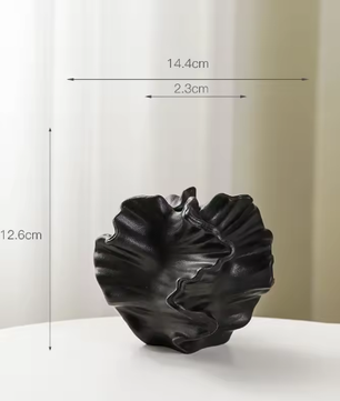 Minimalistische Keramische Koraal Vaas – Scandinavische Decoratieve Bloemenvaas voor Woonkamer, Kantoor en Tafel