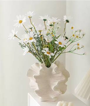 Minimalistische Keramische Koraal Vaas – Scandinavische Decoratieve Bloemenvaas voor Woonkamer, Kantoor en Tafel