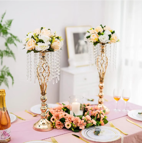 Set van 10 Gouden Kristallen Bloemenvazen – Elegante Metalen Centerpieces voor Bruiloft en Tafeldecoratie