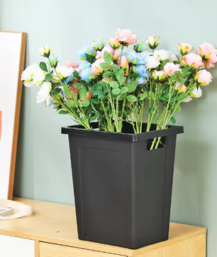 Rustieke Boerderij Bloemenemmer – Kleine Zwarte Plastic Vaas voor Boeket Decoratie