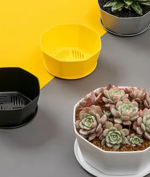 Eenvoudige Bloempot voor Binnen – Kunststof Plantenpot met Grote Opening en Bodembak