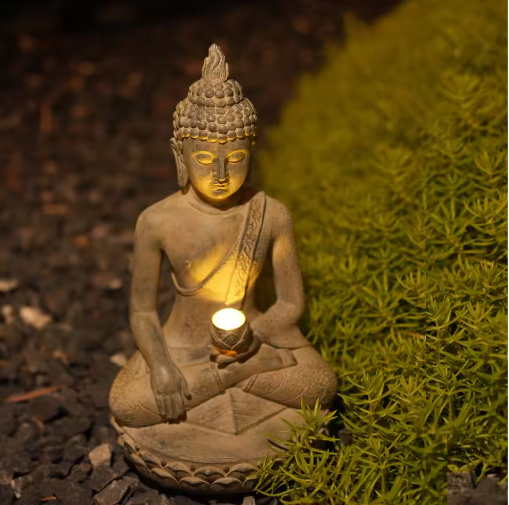 Zen Boeddhabeeld op Zonne-Energie – Decoratief Tuinornament met LED Verlichting