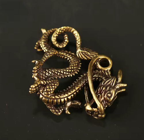 Messing Leeuw Miniatuur Beeldje – Decoratieve Koper Sculptuur voor Bureau en Interieur