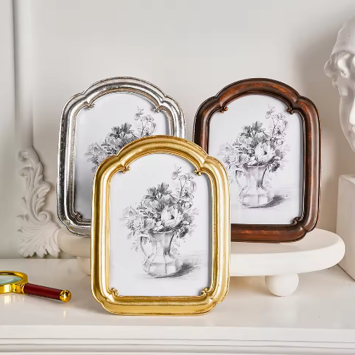 Gebogen Fotolijst Ornament – Decoratief Bureau Frame