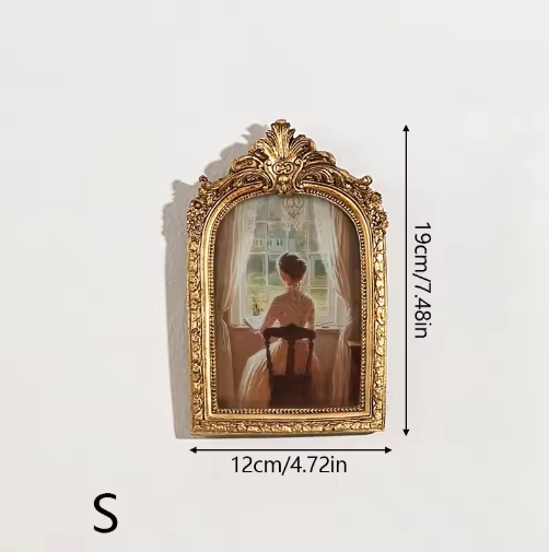 Antieke Boogvormige Fotolijst – Goud Gesneden Reliëf, Klassieke Hars Fotolijst voor Tafel of Muur