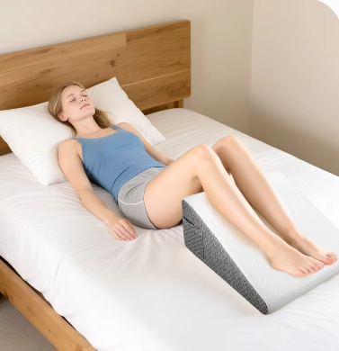 Ergonomisch Wigkussen van Traagschuim – Driehoekig Rug- en Slaapkussen