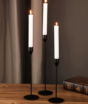 Hoge Kandelaar met Voet – Metalen Kaarsenhouder voor Tafel Decoratie