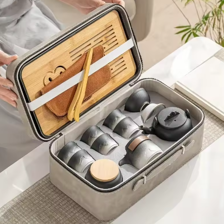 Draagbare Kung Fu Theeset – Keramische Theeservies Set met Reisetui