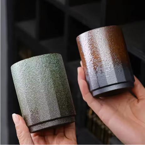 Vintage Keramische Koffiemok – Handgemaakte Steengoed Mok voor Koffie en Thee