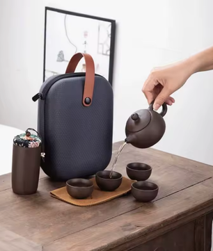 Draagbaar Reistheeservies – Paarse Klei Theepot met 4 Theekopjes