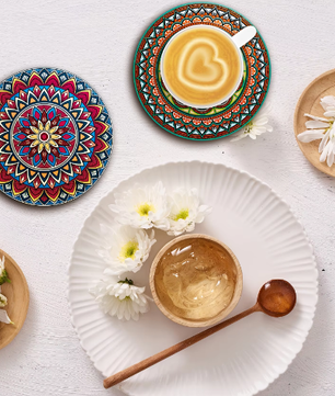 Set van 8 Houten Mandala Onderzetters – Decoratieve Onderzetterset voor Tafel en Bureau
