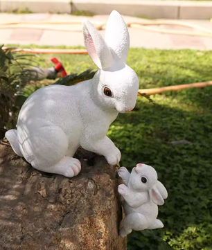 Paashaas Familiebeeld – Decoratief Lente Ornament voor Tuin en Tafel