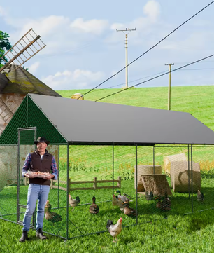 Grote Walk-in Kippenren met Nylon Net en UV Cover – Outdoor Pluimvee Verblijf