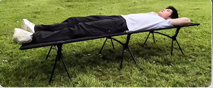 Ultralicht Opvouwbaar Campingbedje – Duurzaam Aluminium en Mesh Ligbed voor Reizen, Kamperen en Backpacken