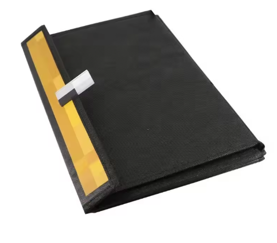 Opvouwbare Opbergdoos met Grote Capaciteit – Stofdichte Organizer voor Kleding, Dekens en Speelgoed met Game Design