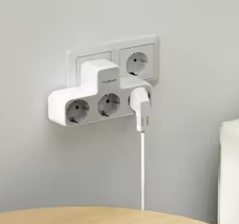 3-voudige Wandstekkerdoos met Overbelastingsbeveiliging Compact