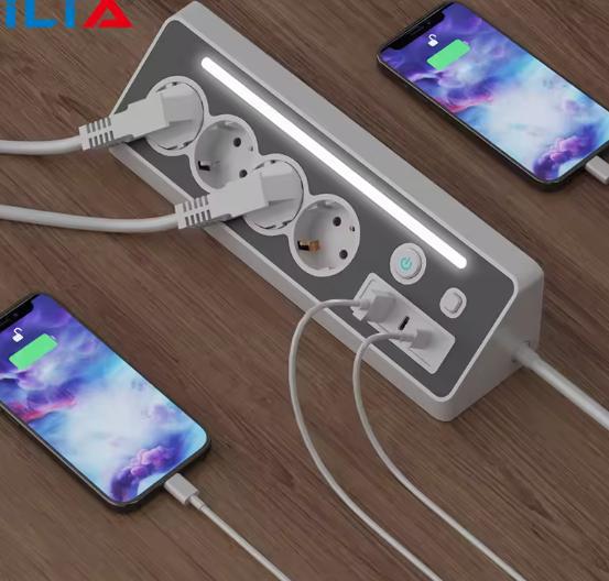 Stekkerdoos met 4 Stopcontacten, USB en Type-C met Schakelaar