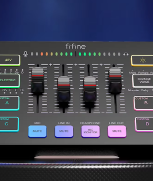 USB Gaming Audio Mixer met XLR en 48V Fantoomvoeding RGB