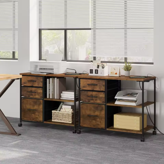 Mobiele Archiefkast met 3 Stoffen Laden en Oplaadstation – Printertafel met Wielen, Houten en Metalen Kantoorkast