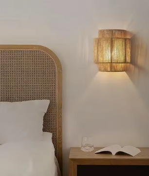 Moderne Wandlamp van Henneptouw – Handgemaakte Bed- & Sfeerverlichting