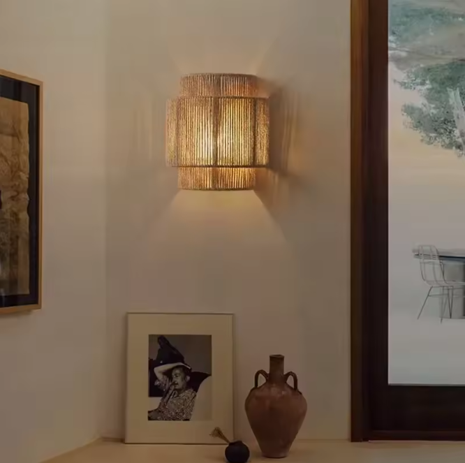 Moderne Wandlamp van Henneptouw – Handgemaakte Bed- & Sfeerverlichting
