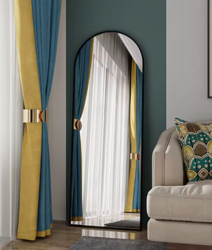 Boogvormige Volledige Lengte Spiegel – Zwart Aluminium Frame en Verstelbare Standaard