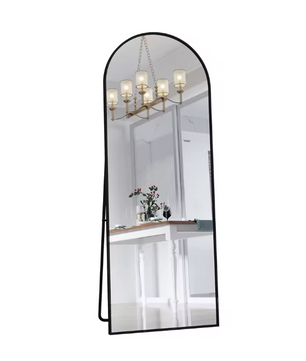 Boogvormige Volledige Lengte Spiegel – Zwart Aluminium Frame en Verstelbare Standaard