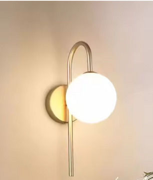 Moderne LED Wandlamp – Zwart Goud met Glazen Bol, G9 Fitting