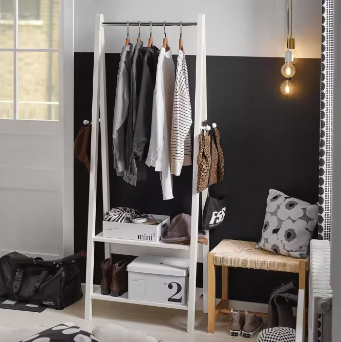 Vrijstaande Jurkenstandaard – Kapstok met Jurkbar en 2 Planken