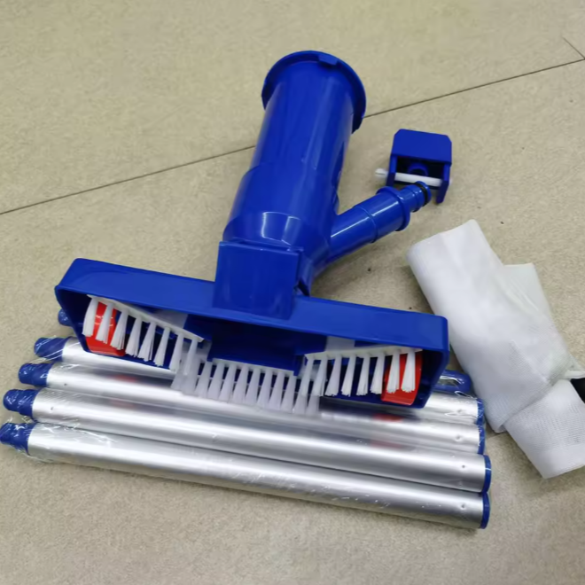 Draagbare Zwembad- & Vijverstofzuiger met 5-Delige Paal – Handmatige Reiniging zonder Elektriciteit