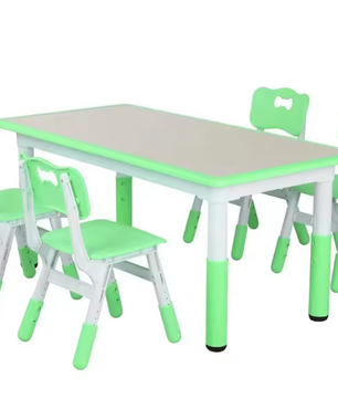 In Hoogte Verstelbare Kindertafel met 4 Stoelen – Activiteitenset