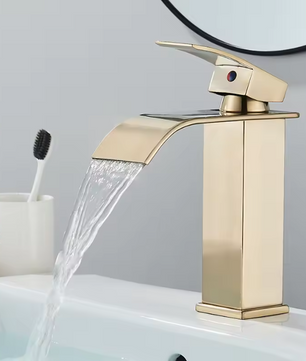Enkele Handgreep Waterval Wastafelkraan – Mat Zwart, Warm en Koud