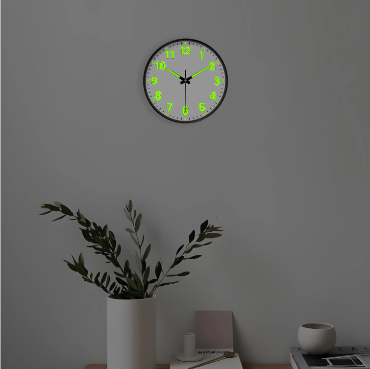 Minimalistische Lichtgevende Wandklok – Stille Quartz Muurklok met Glow-in-the-Dark Wijzers