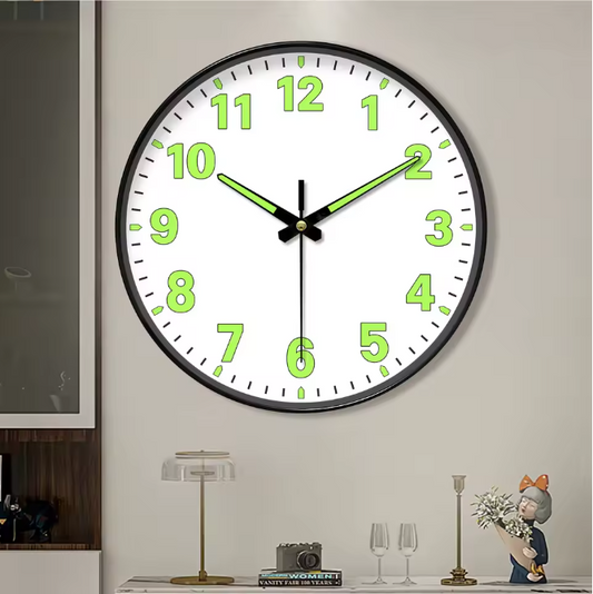 Minimalistische Lichtgevende Wandklok – Stille Quartz Muurklok met Glow-in-the-Dark Wijzers