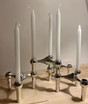 Noordse Metalen Moleculaire Kandelaar – Modern Design Kaarsenhouder voor Woondecoratie