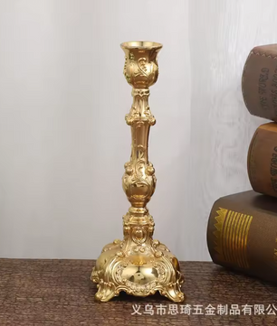 Europese Retro Zinklegering Kandelaar – Klassieke Kaarsenhouder Decoratie