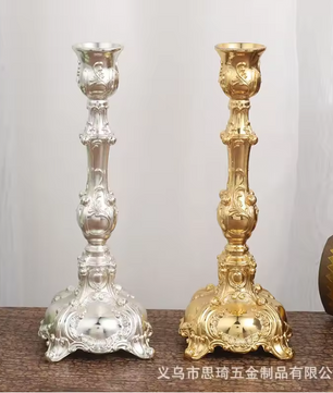 Europese Retro Zinklegering Kandelaar – Klassieke Kaarsenhouder Decoratie