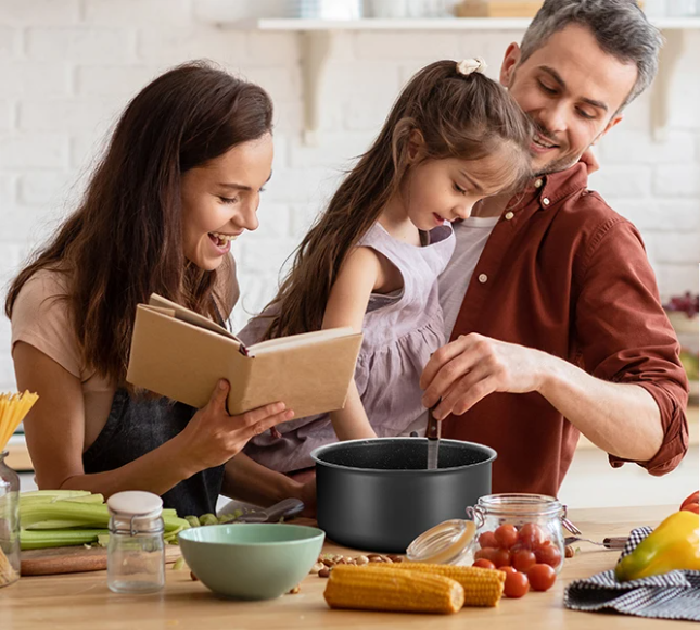 Steelpannenset met Antiaanbaklaag – 3 Pannen met Afneembare Handgreep en Deksels