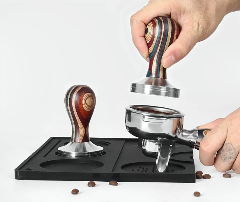 Espresso Koffie Tamper met Houten Handvat – RVS Koffie Aandrukker 51 / 53 / 58 mm