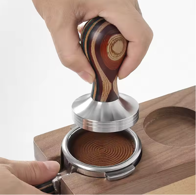Espresso Koffie Tamper met Houten Handvat – RVS Koffie Aandrukker 51 / 53 / 58 mm