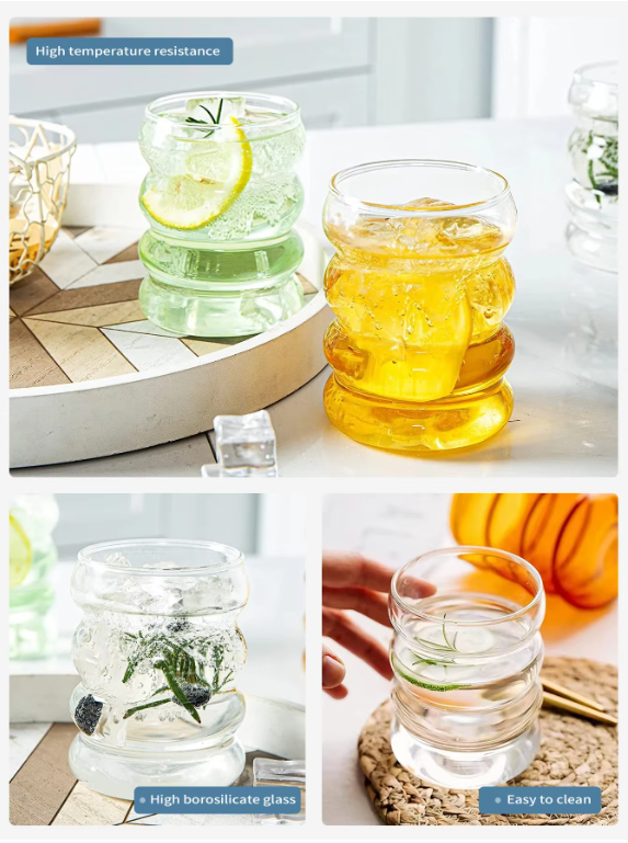 Set van 4 Vintage Geribbelde Glazen Bekers met Rietjes – Esthetische Drinkglazen voor Koffie, Sap en Cocktails