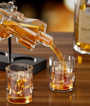 Revolver Whisky Karaf Set met Glazen – Decoratieve Drankdispenser