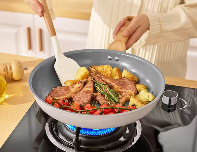 Keramische Koekenpan met Anti-aanbaklaag en Deksel – Inductie Geschikt