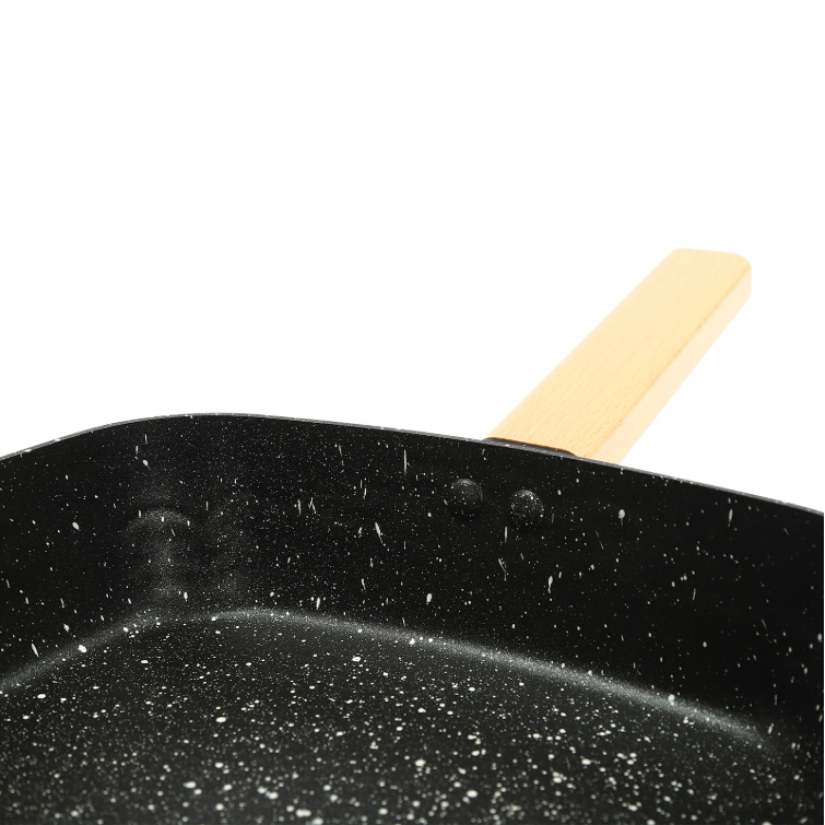 Vierkante Koekenpan 18 cm met Anti-aanbaklaag – Omeletpan met Houten Handvat