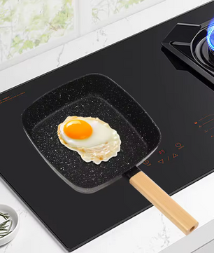 Vierkante Koekenpan 18 cm met Anti-aanbaklaag – Omeletpan met Houten Handvat