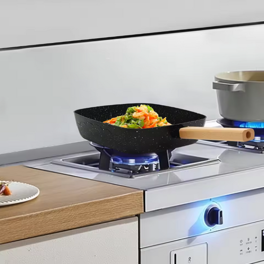 Vierkante Koekenpan 18 cm met Anti-aanbaklaag – Omeletpan met Houten Handvat