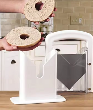 Bagel Guillotine Snijder – Bagelsnijder en Broodsnijder voor de Keuken