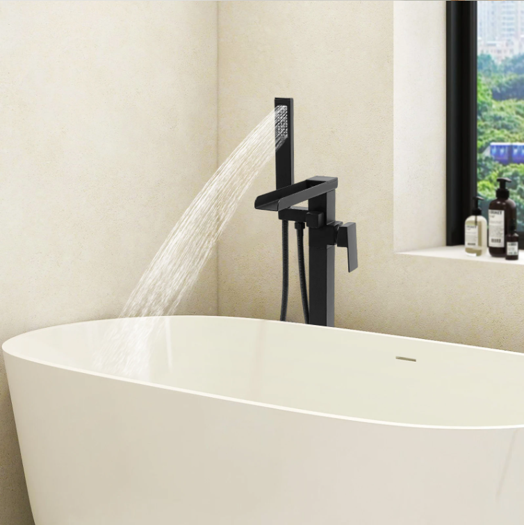 Vrijstaande Badkraan met Handdouche en 360° Draaibare Uitloop