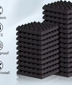 Set van 24 Piramide Akoestische Schuimpanelen 30 × 30 × 5 cm – Geluidsabsorberend Studio Foam