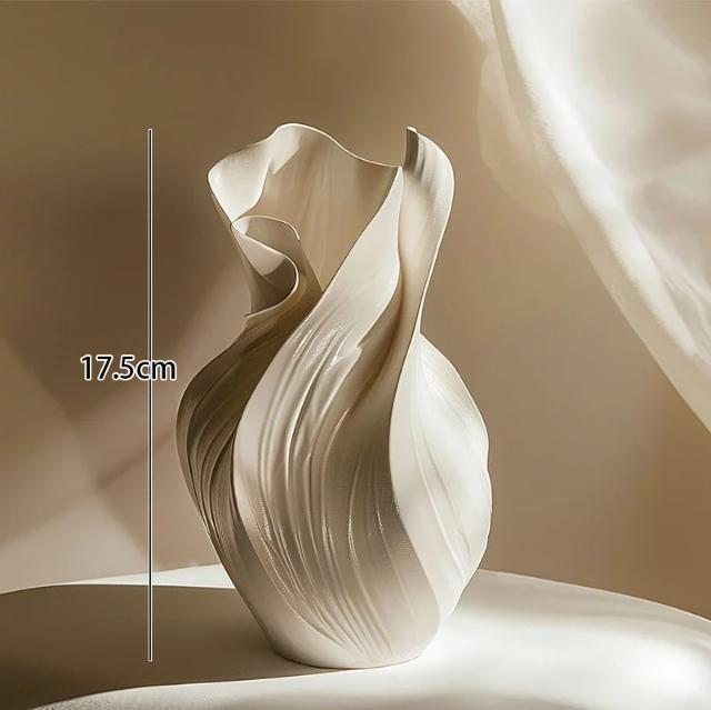 Scandinavische Keramische Vaas 17,5 cm – Abstract Gras Design Decoratieve Bloemenvaas voor Woonkamer en Bureau